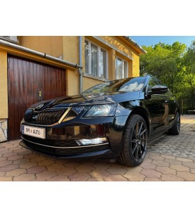 Skoda Octavia 3 FL LED első szett halogén lámpás modellhez
